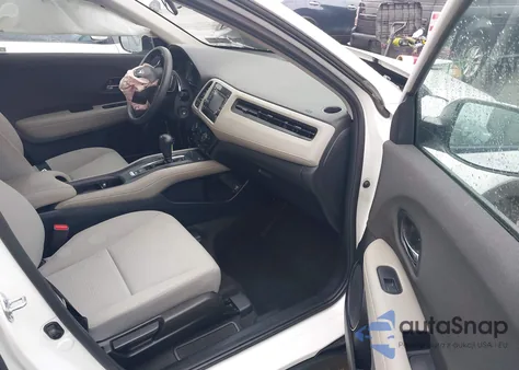 2021 Honda Hr-V Awd Lx z USA, uszkodzony, nr VIN 3CZRU6H37MM722253